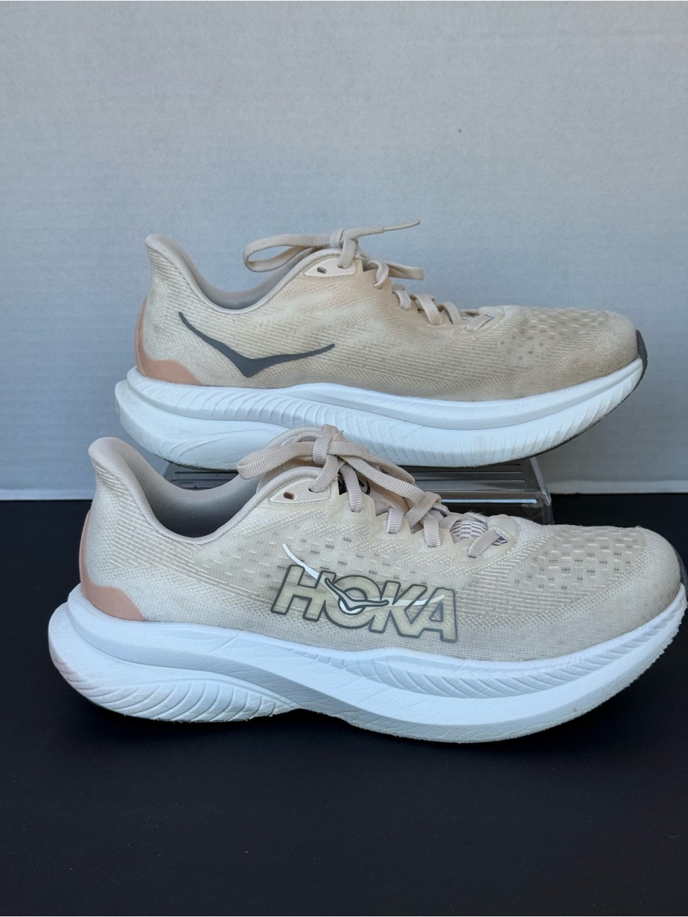 HOKA ONE Mach 6 Running Shoes Eggnog Vanilla Size  8.5 Women's Athletic